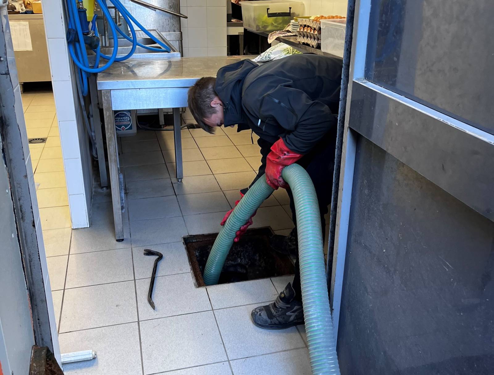 Entretien et nettoyage de micro stations et postes de relevage pour particulier à Lunel dans l'Hérault