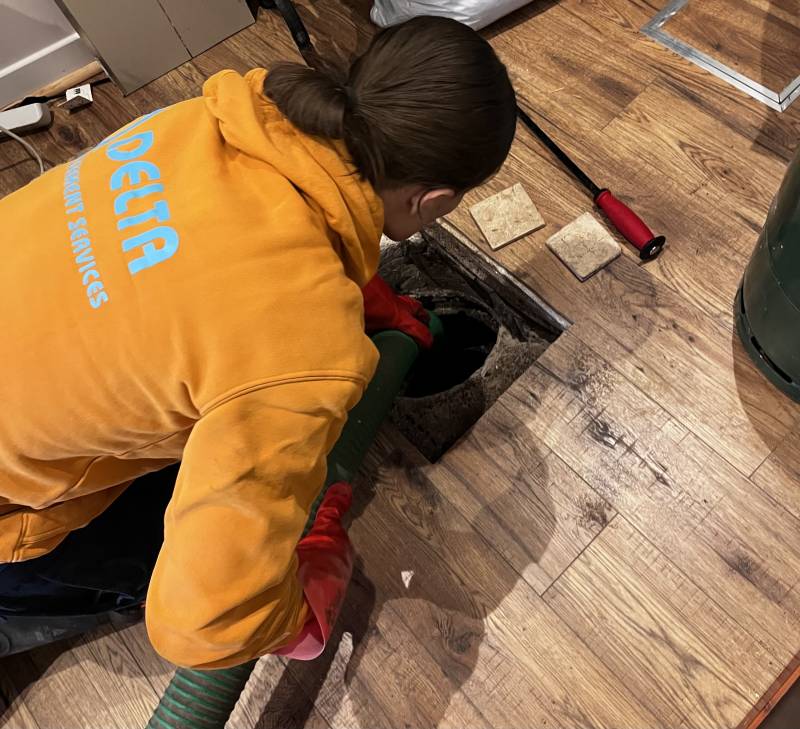 Pompage de bac à graisse à Nîmes, proche de Bernis